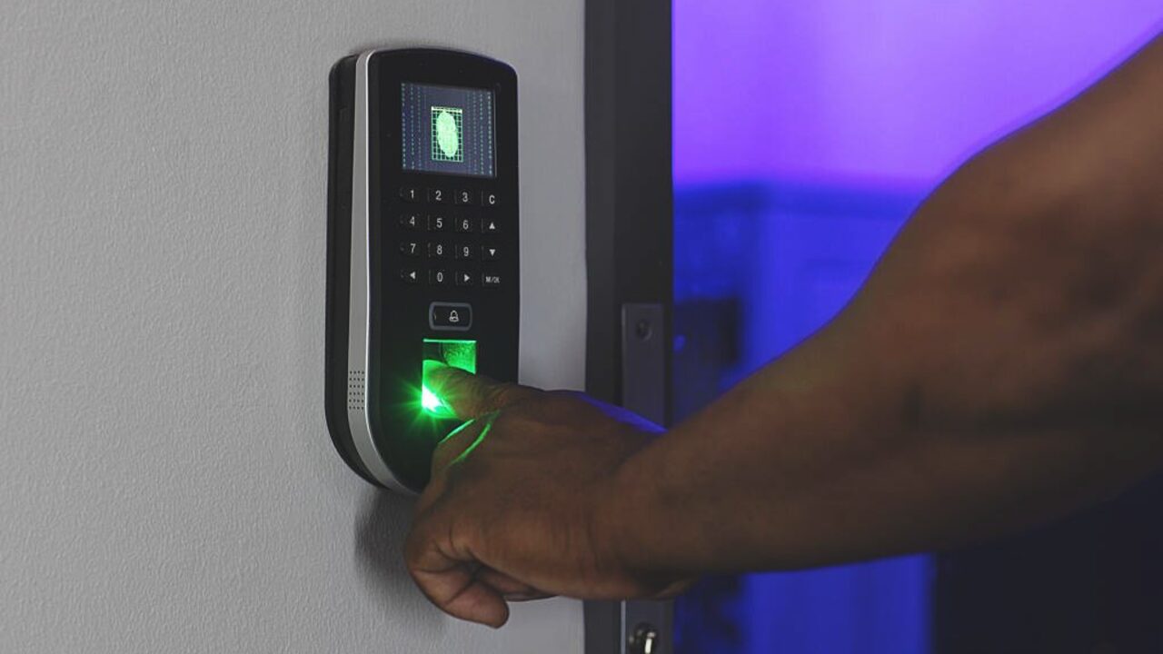 Lecteur biométrique de contrôle d'accès